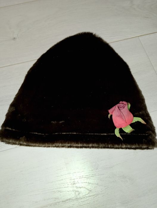 Бюджетен калпак  за деца и възрастни