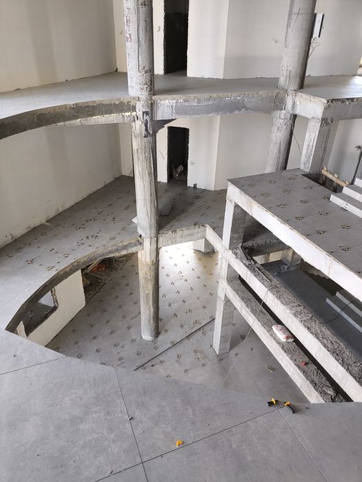 кафельщик Керомогранит