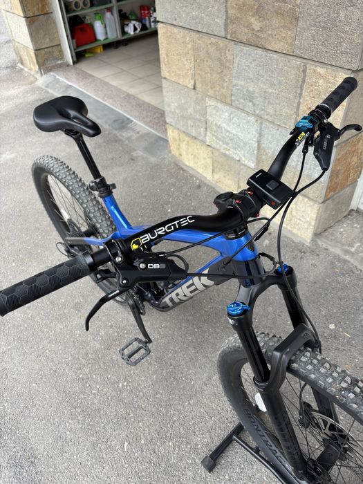 Ново планинско колело Trek Fuel8