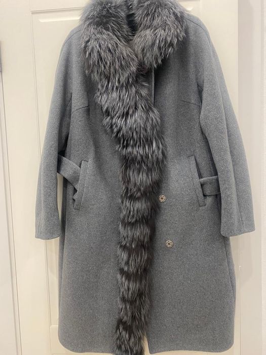 Продам пальто модное