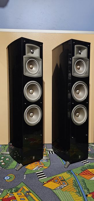 Piano Craft Yamaha NS 555 boxe turn coloane de podea