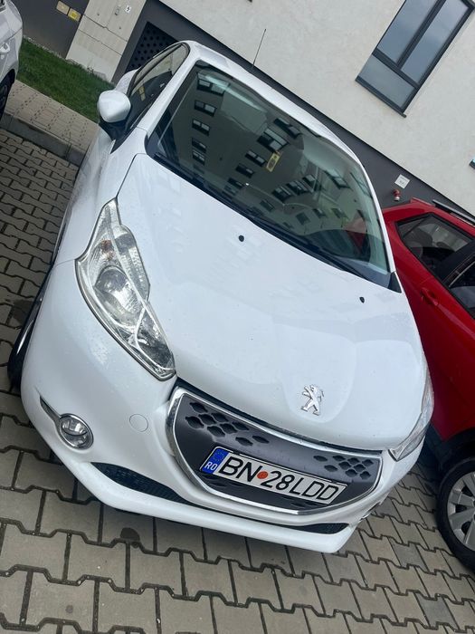Peugeot 208 1.4 diesel 2012 automat