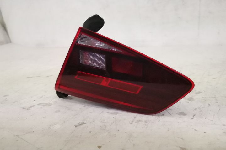 Стоп Хаион Ляв Оригинален Пълен Лед В Добро Състояние Фолксваген ВВ /