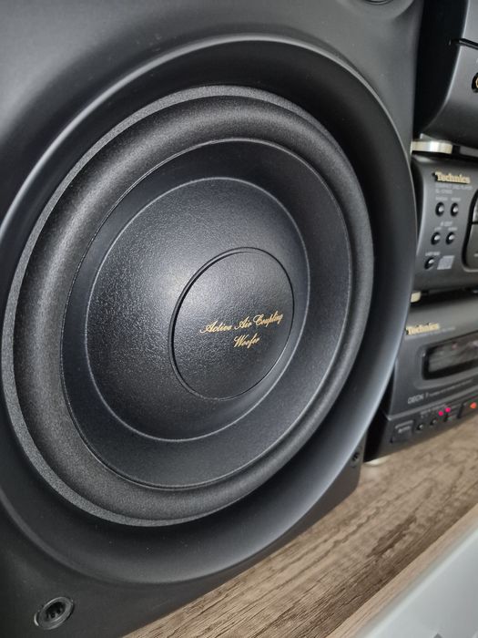 Vând Linie Technics Sc-Ch505