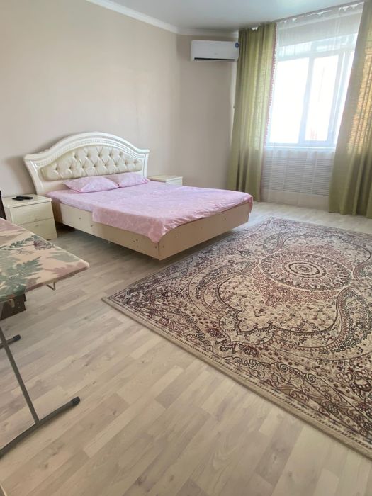 Сдам посуточно 1 комнатную Батыс 2