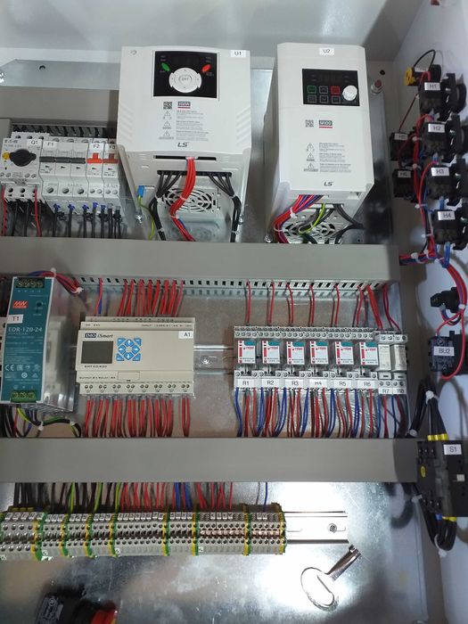 Utilaj industrial semi-automat pentru formare ceramică (300–400 buc)