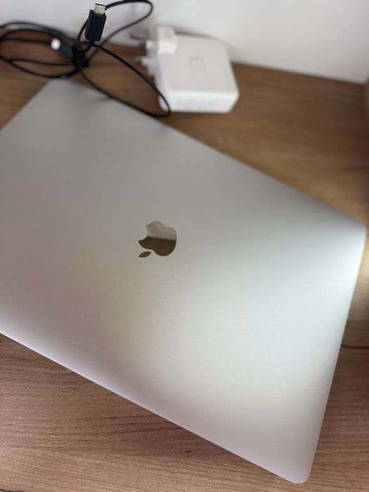Эпл макбук про| Apple MacBook Pro/ Рассрочка 0-0-24