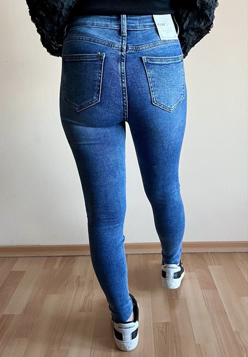 Дамски дънки