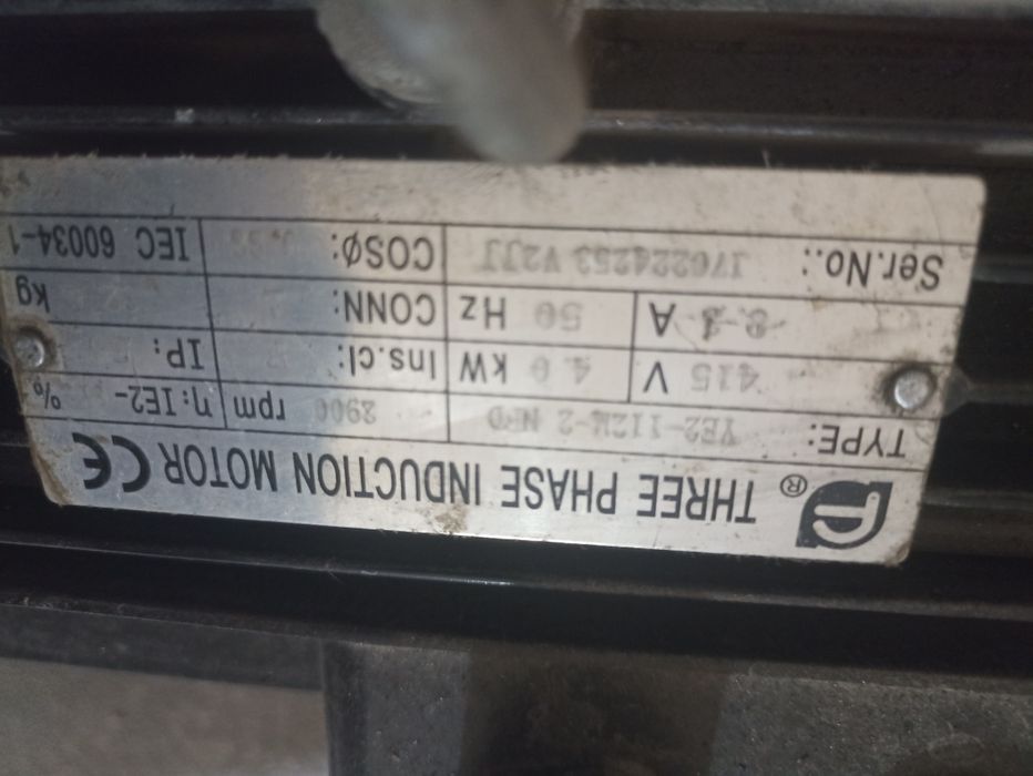 Электродвигатель 380 - 4 кВт в очень хорошем состоянии. Бренда CNP.