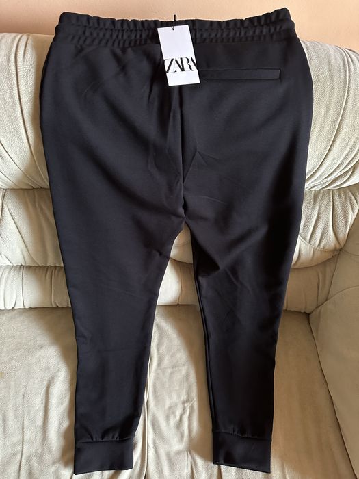 Pantaloni noi casual Zara marimea L pret fix