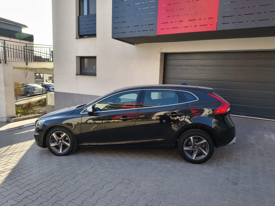 Volvo V40  2.0 Euro 6  Editie R Designe