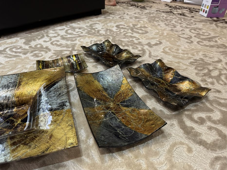 Сервировочная посуда, набор