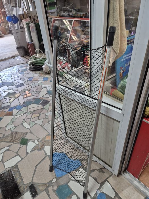 Полочка и сетки для багажника RAF4