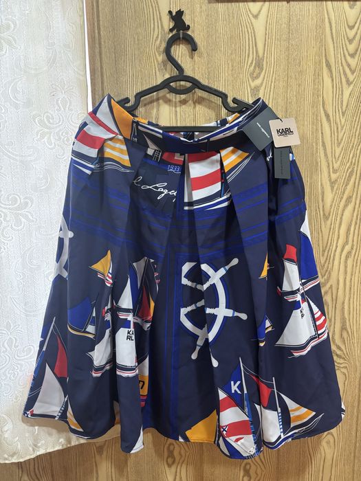 юбка  “KARL LAGERFELD” новая