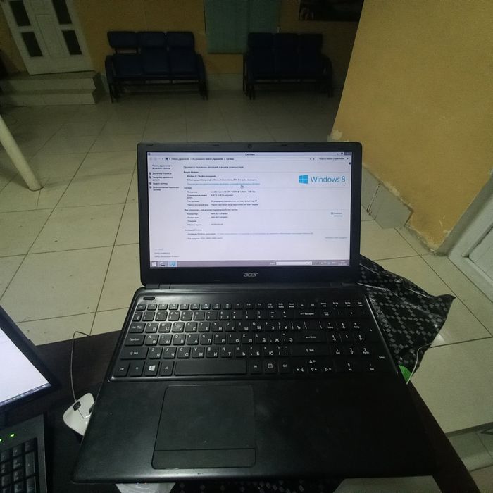 4/500 acer zaryadkasi bemalol 1kunga yetadi