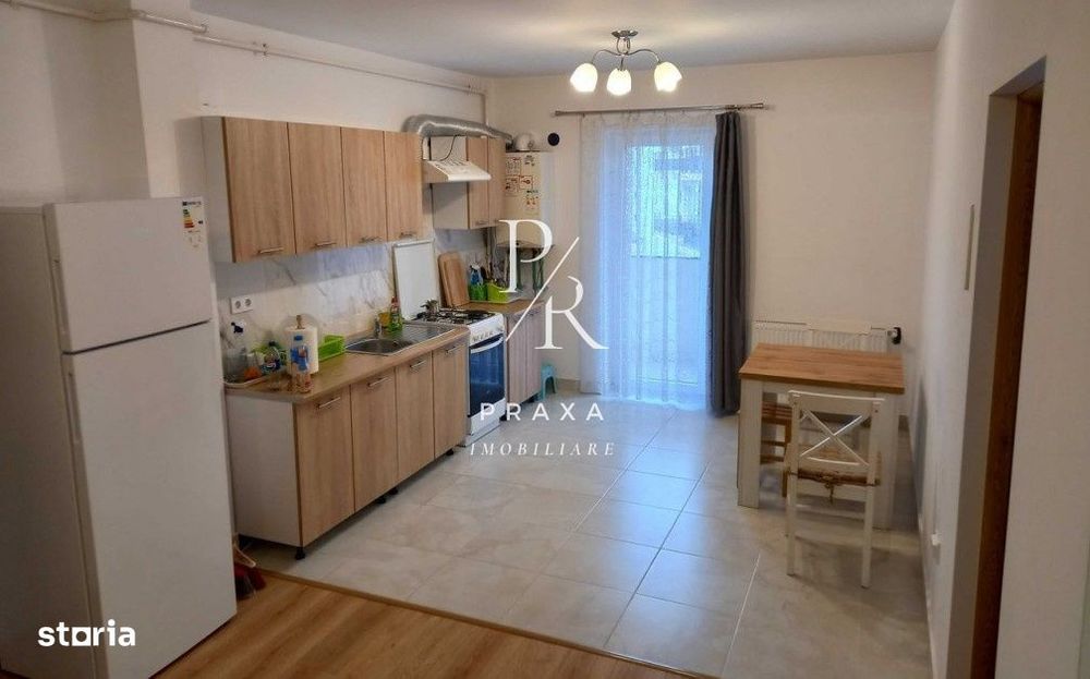 Apartament de vanzare, 2 camere, orientare sudica, parcare, zona Flori