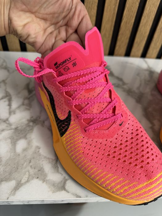 Adidasi nike zoom