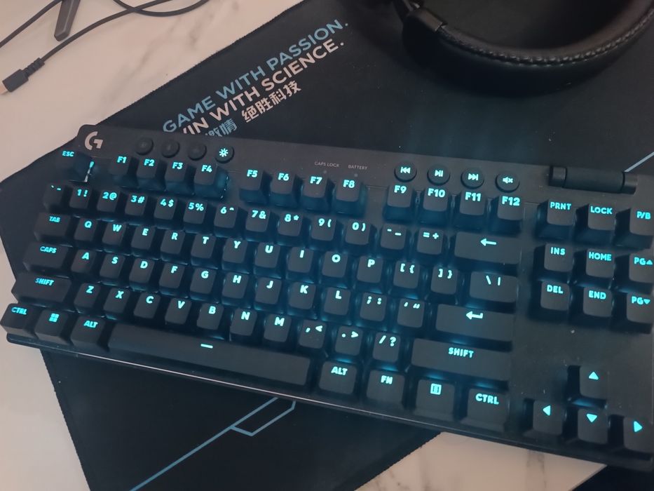 Мощный игровой компьютер Amd 7800x3d. 5070 12gb