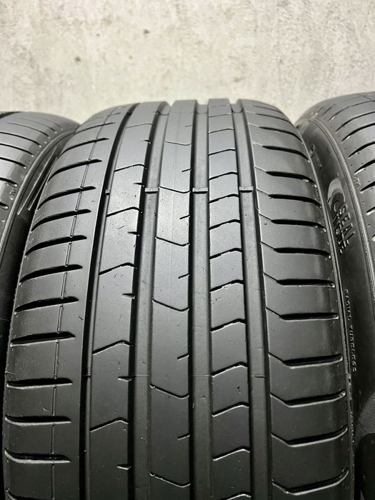 245/40/19 PIRELLI - като Нови!
