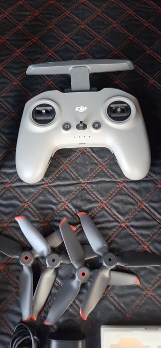 Комплект дрона DJI FPV