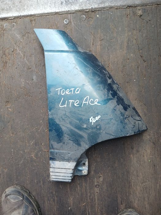 Крыло Тоета Lite ace