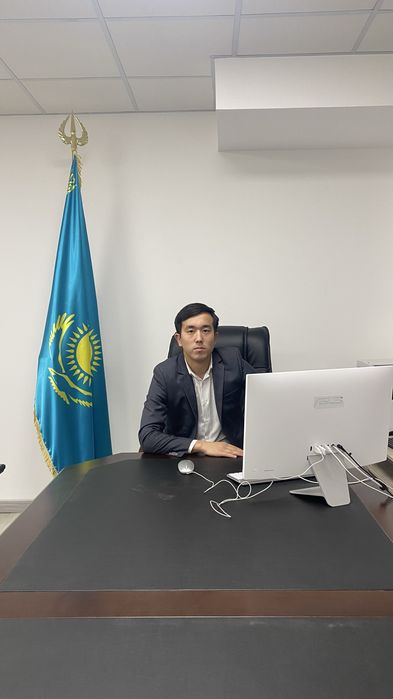 Юрист по гражданским, административным, трудовым вопросам