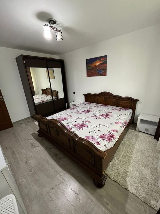 Apartament de închiriat