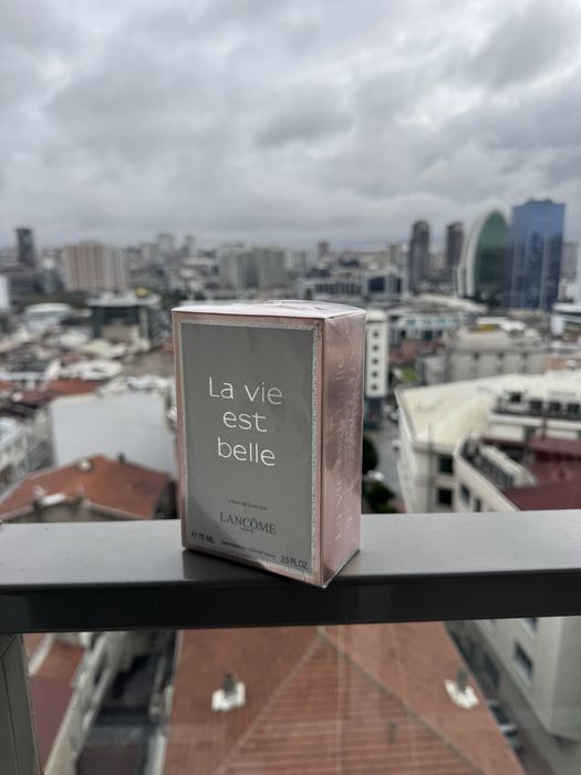 Дамски парфюми COCO Chanel,Armani Si,Chance Chanel,Lancome,Dior jadore