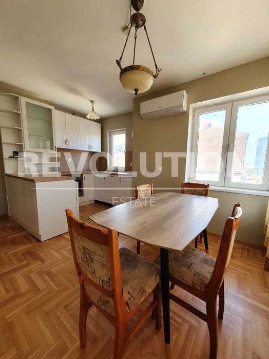 Дава се под наем Двустаен апартамент в Варна, Левски - 68 кв.м за 348.84 € - Снимка #1