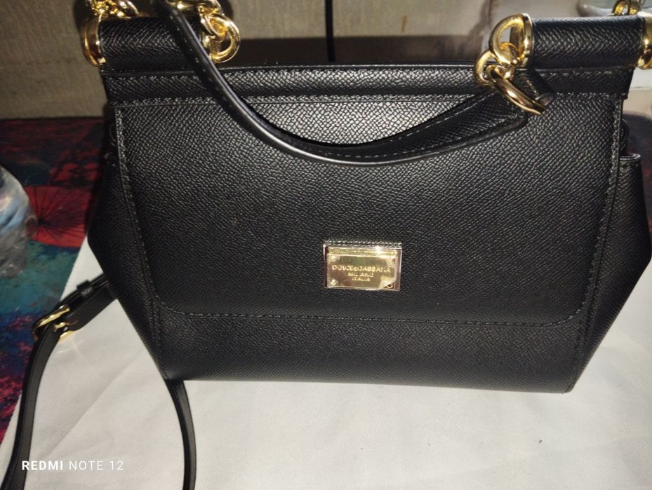 Продам сумочку женскую