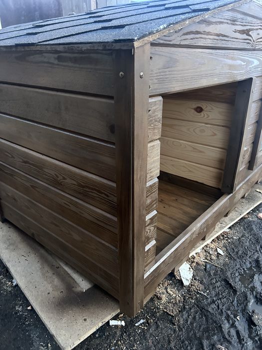 Будка для собаки