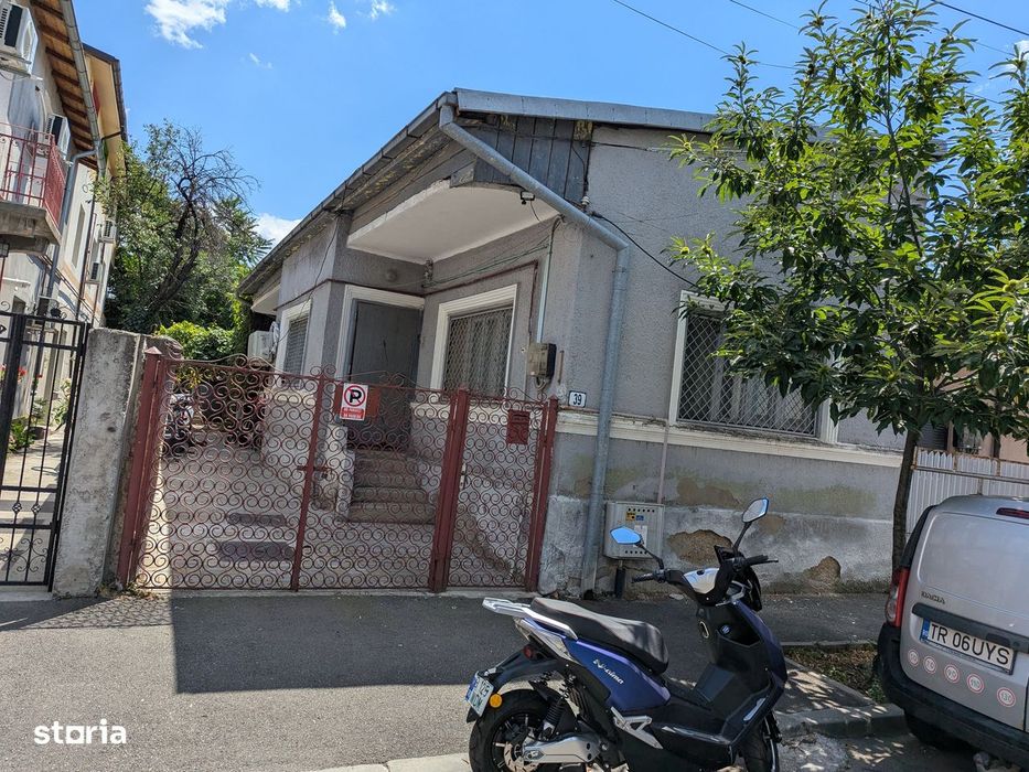 Casă cărămidă, P+S 153 mp, teren 236 mp, Proiectata  P+1 – Crângași