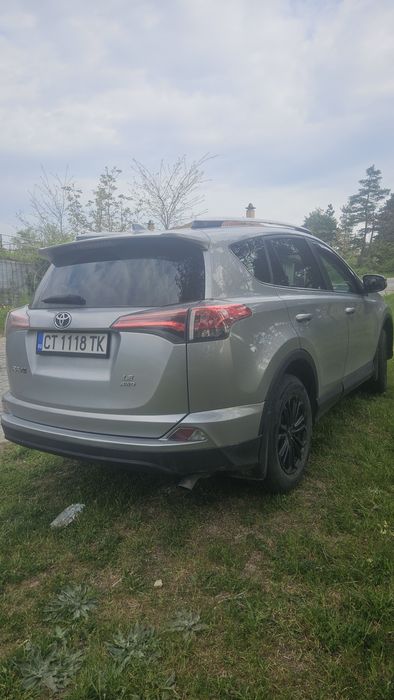 Touota RAV 4- Oтлична!