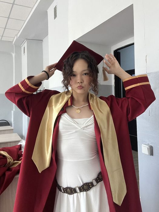 Платье с туфлями новые