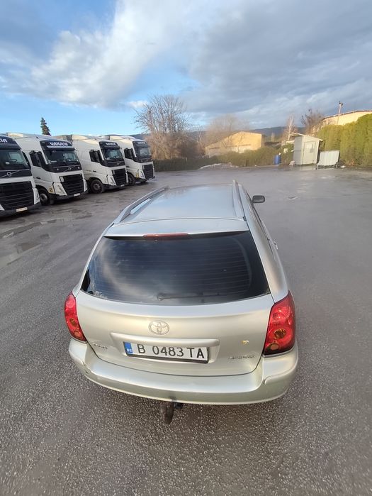 Toyota Avensis T25
