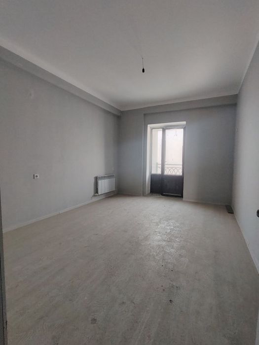 Tantana yaqinida kvartira zudlik bilan sotiladi