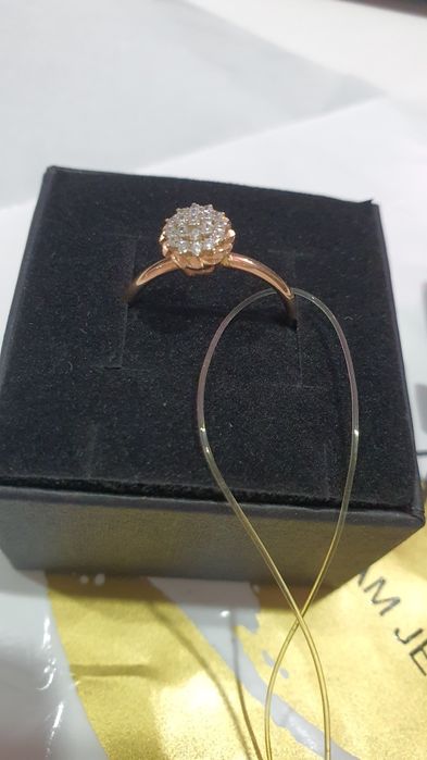 Кольцо новое золотое