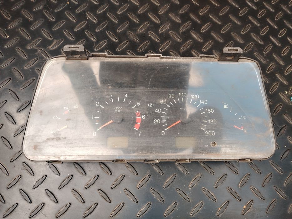 Приборная панель