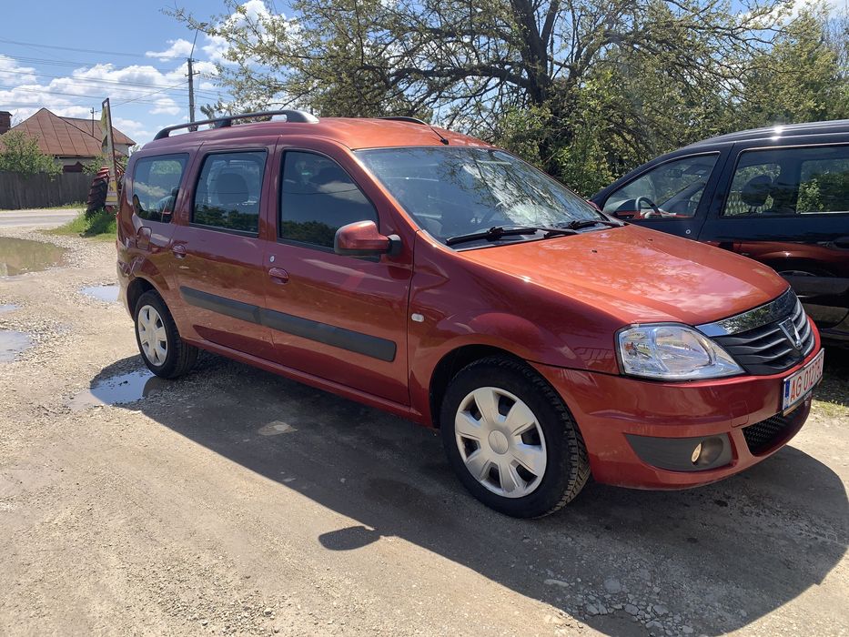 Dacia Logan MCV 1.6 16 V Benzina A.c Impecabila