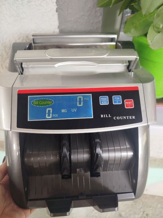 Продается новая машинка для счета денег
