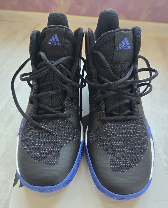 ЧИСТО НОВИ маратонки 46 2/3