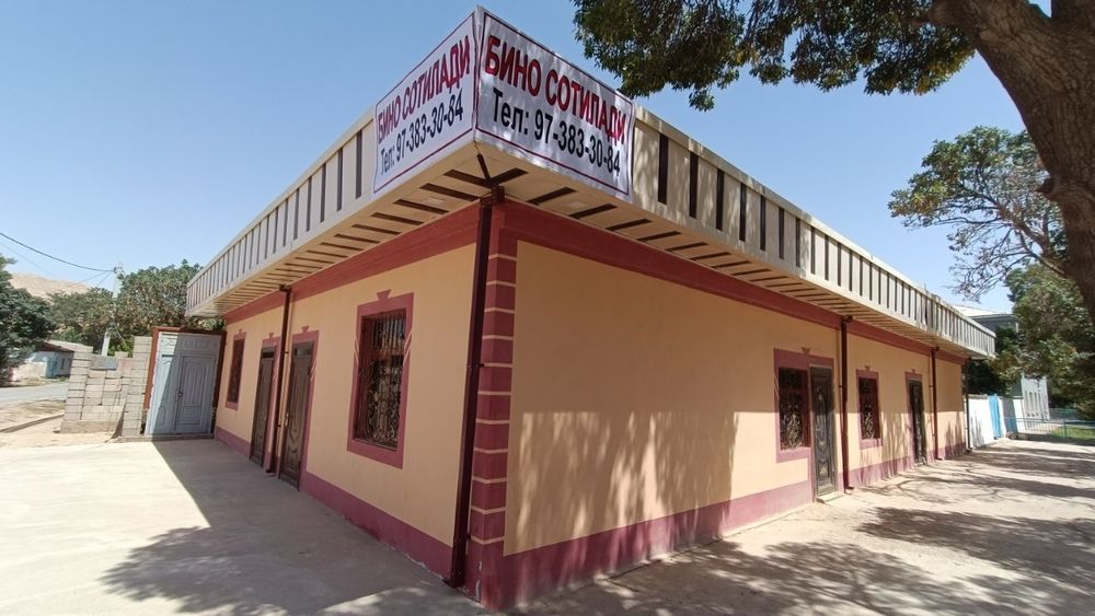 Turar joy sotiladi tayyor dacha qilsa ham bo‘ladi