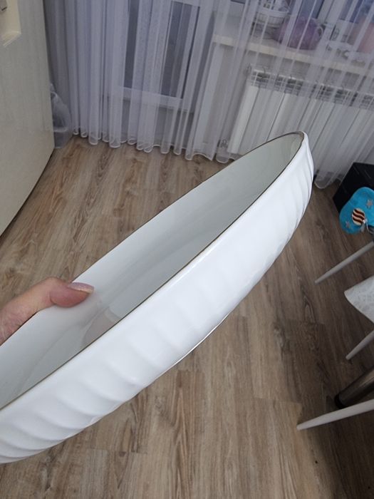 Продам белоснежный набор посуды