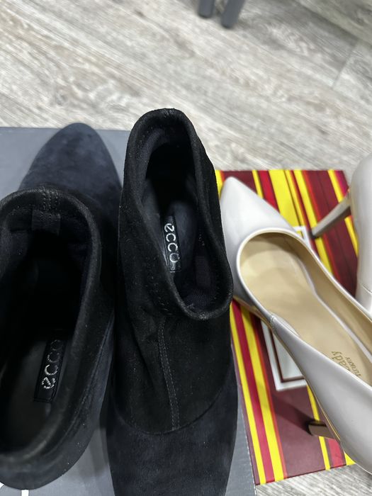 Продам 4 пары за 20 тыс