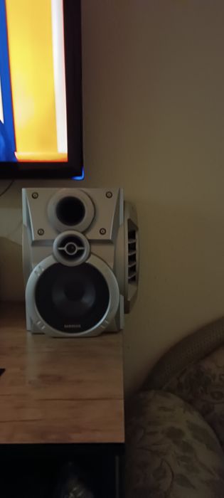 Музыкальный центр Samsung