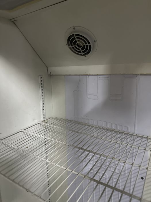 Холодильник не рабочий