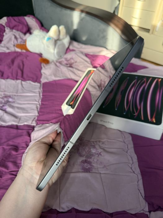Планшет Apple pro 11