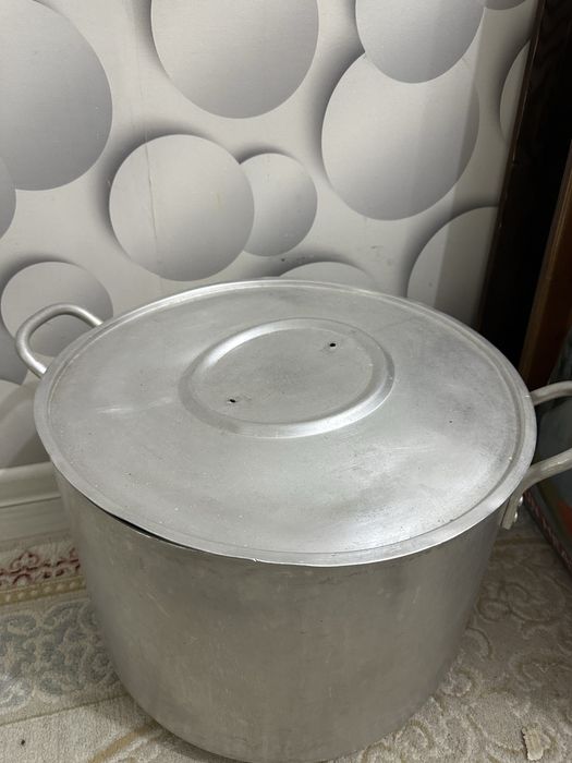 Продам кастрюлю!