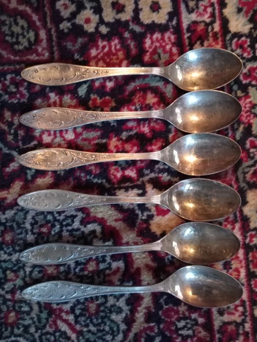 Посуда бу. Совецкий мельхиор.