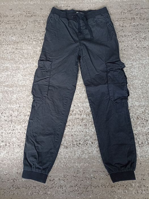 Lot pantaloni cu buzunare marimea 158 cm